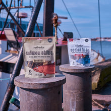 Load image into Gallery viewer, POLKADOG Salmon Skins Shorties Smoked Jerky for Dogs & Cats