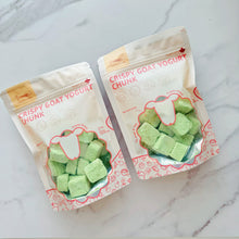 Load image into Gallery viewer, LOOPY PAWS Freeze-Dried Crispy Goat Yogurt - Veggie & Apple