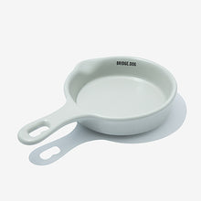 Load image into Gallery viewer, BRIDGE.DOG Mini Pan