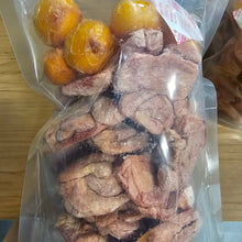 Load image into Gallery viewer, GREEN PET FOOD 🇰🇷 Freeze-Dried Chicken Egg Pouch (Rare Part from Hen’s Egg Tube/High Protein) 🔥
