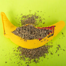 Load image into Gallery viewer, YEOWWW! Catnip Toy - Chi-CAT-a Banana
