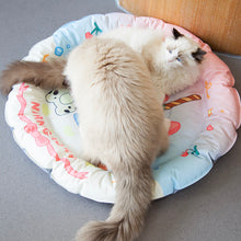 Load image into Gallery viewer, NIAN&#39;GAO Pet Summer Cooling Pad - Pink Ice Cream Slush
