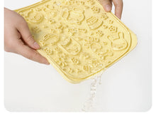Load image into Gallery viewer, MANGO Pet Anti-slip Silicone Slow Feeding Mat
