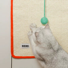 Load image into Gallery viewer, ZEZE Sisal Cat Scratching Mat
