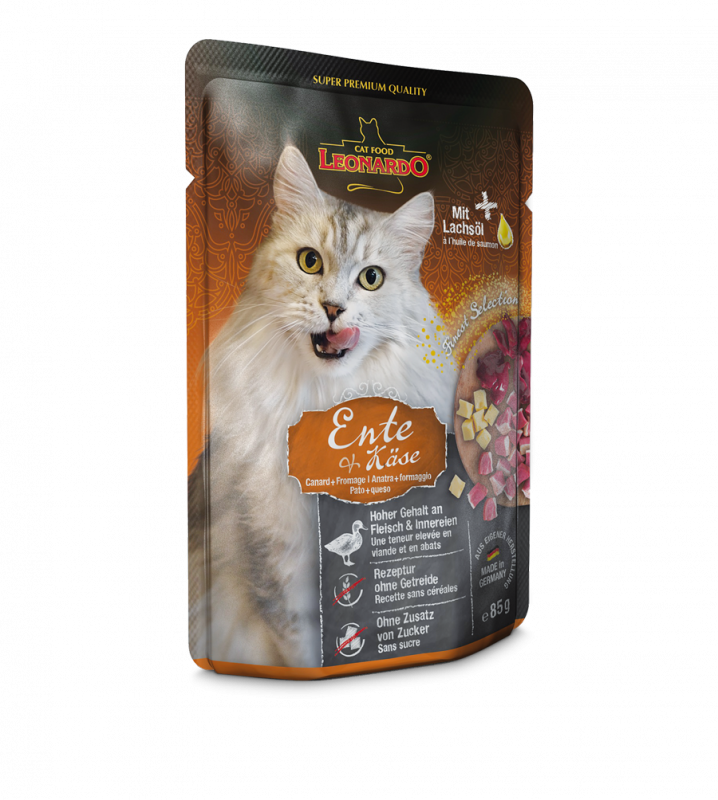 LEONARDO Wet Food Pouch for Cats - Duck with Cheese