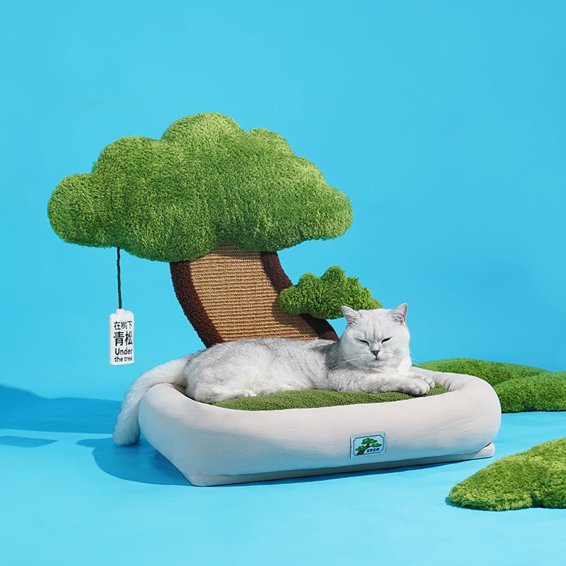 ZEZE Under the Tree Warm Bed Pine Tree Pet Bed with Scratching Board